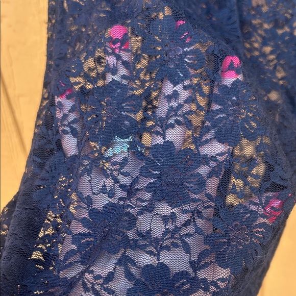 Linea Donatella Elegant Black And Light Pink Lace Chemise. Padded. Medium - Picture 2 of 14